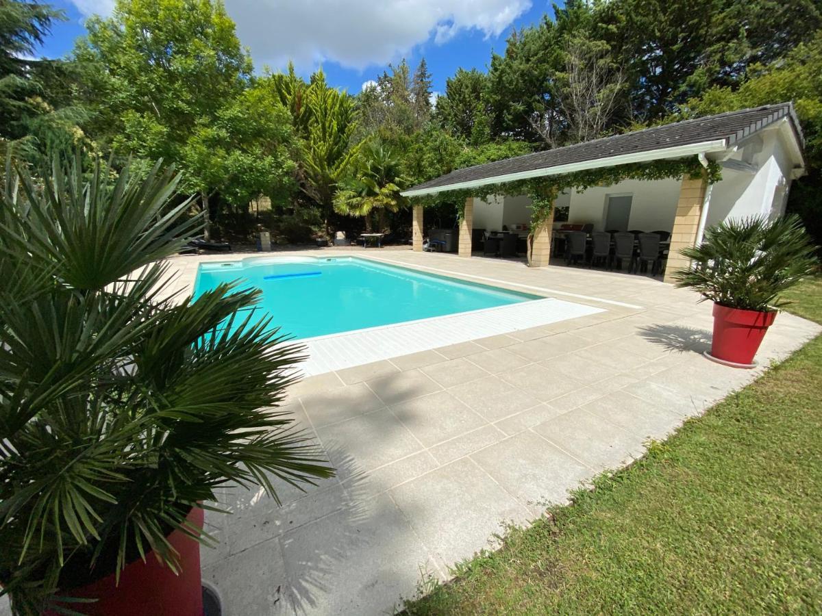 Manoir Et Appartements Avec Piscine Au Domaine De Bize Mirepoix Mirepoix  Exterior foto